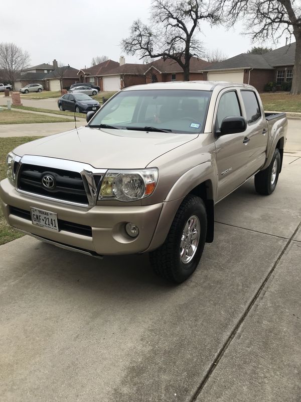 2008 Toyota Tacoma 4x4 manual transmission for Sale in Denton, TX - OfferUp