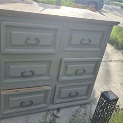 Dresser For Free