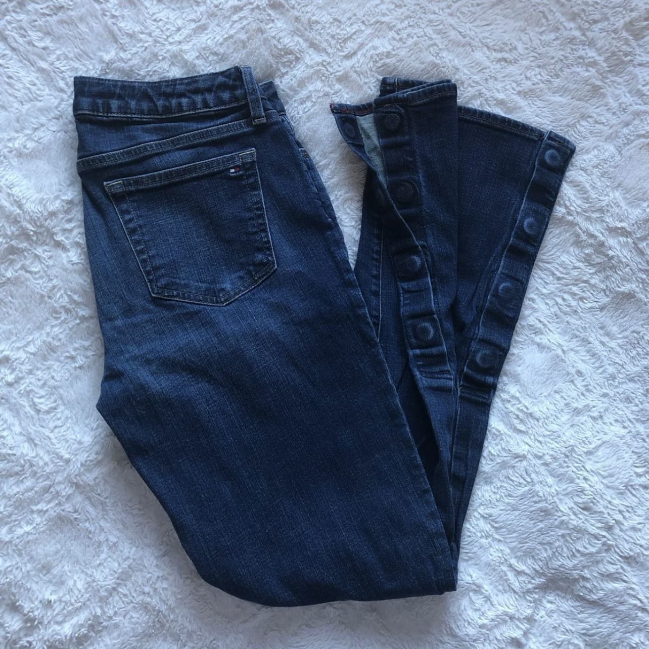 Vintage TOMMY HILFIGER Curve Straight Magnetic Split Hem Jeans
