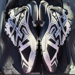 Balenciaga Runner Sneakers – Black & White Designer Chunky Sneakers