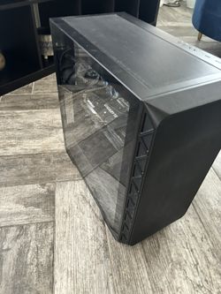 Gaming Pc + Surround Sound Speakers