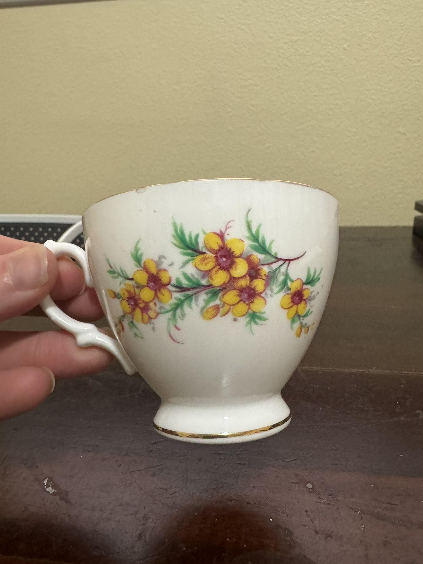 Vintage Royal Vale (Fine Bone China) Tea Cup  (Yellow Pink Floral) England