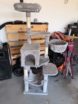 Cat tree
