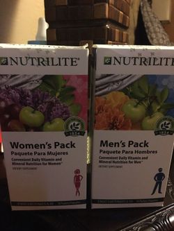 Vitaminas en mineralespaquete para mujer y paquete para hombre