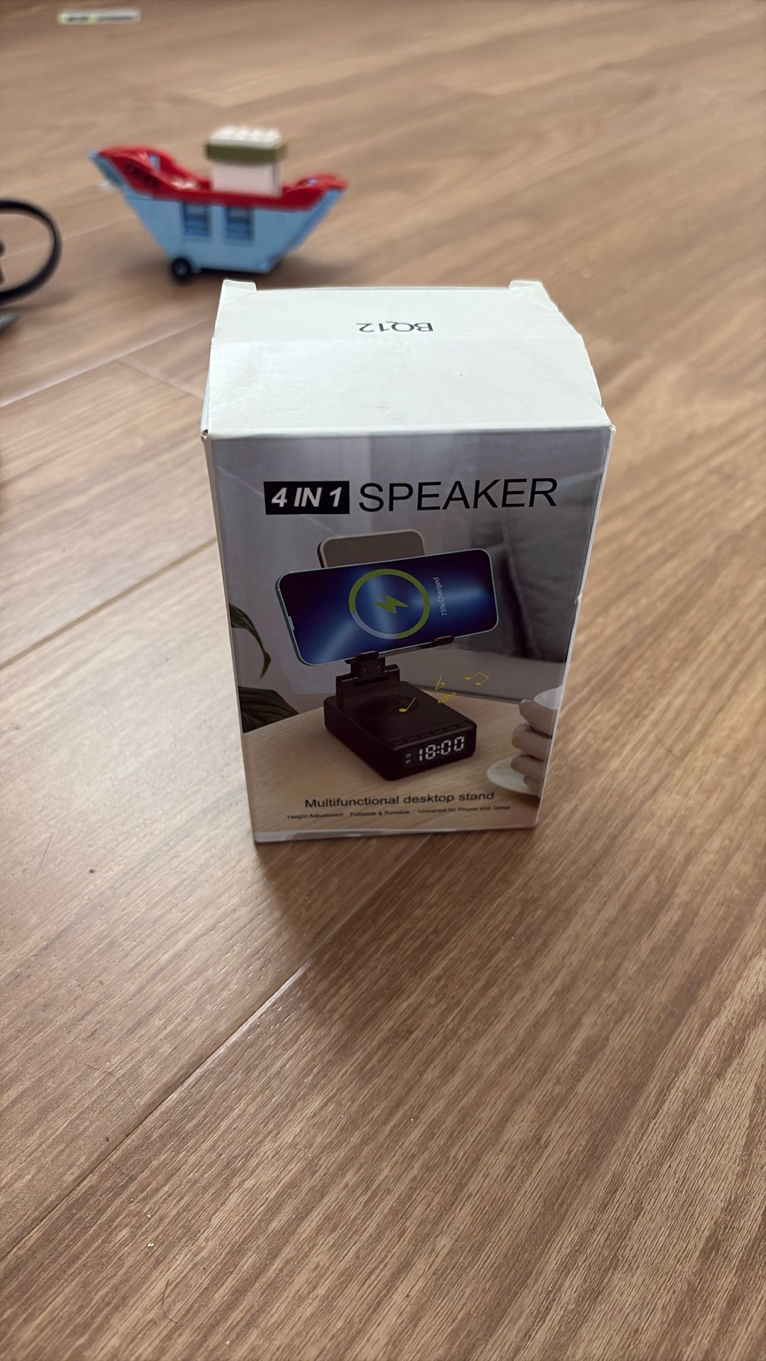 4 in 1 charger and speaker
