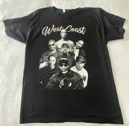 West Coast (Snoop Dogg, 2Pac, Kurupt, Ice Cube, Dr. Dre, Eazy-E & Nate Dogg) T-Shirt (2XL)