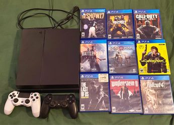 PS4 Console Bundle with 2 Controllers and 9 Games