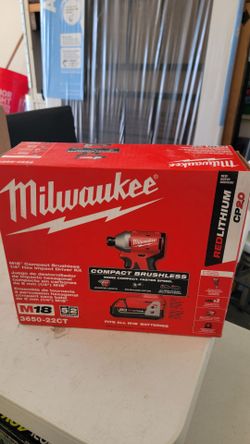 M18 18V Lithium-Ion Brushless Cordless 1/4 in. Impact Driver Kit with Two 2.0 Ah Batteries and Charger