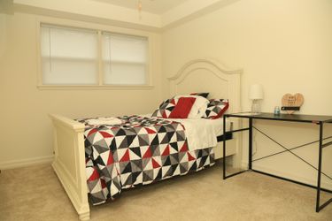 Mattresses, Frame & Free Spring Box