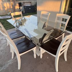 Table And Chairs/ Dining Set