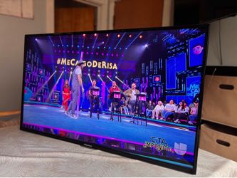 Hisense 40” tv