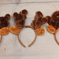 3 Pair Of Riendeer Ears