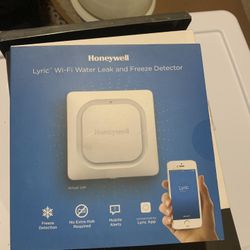 Honeywell WiFi Water Leak & Freeze Detector