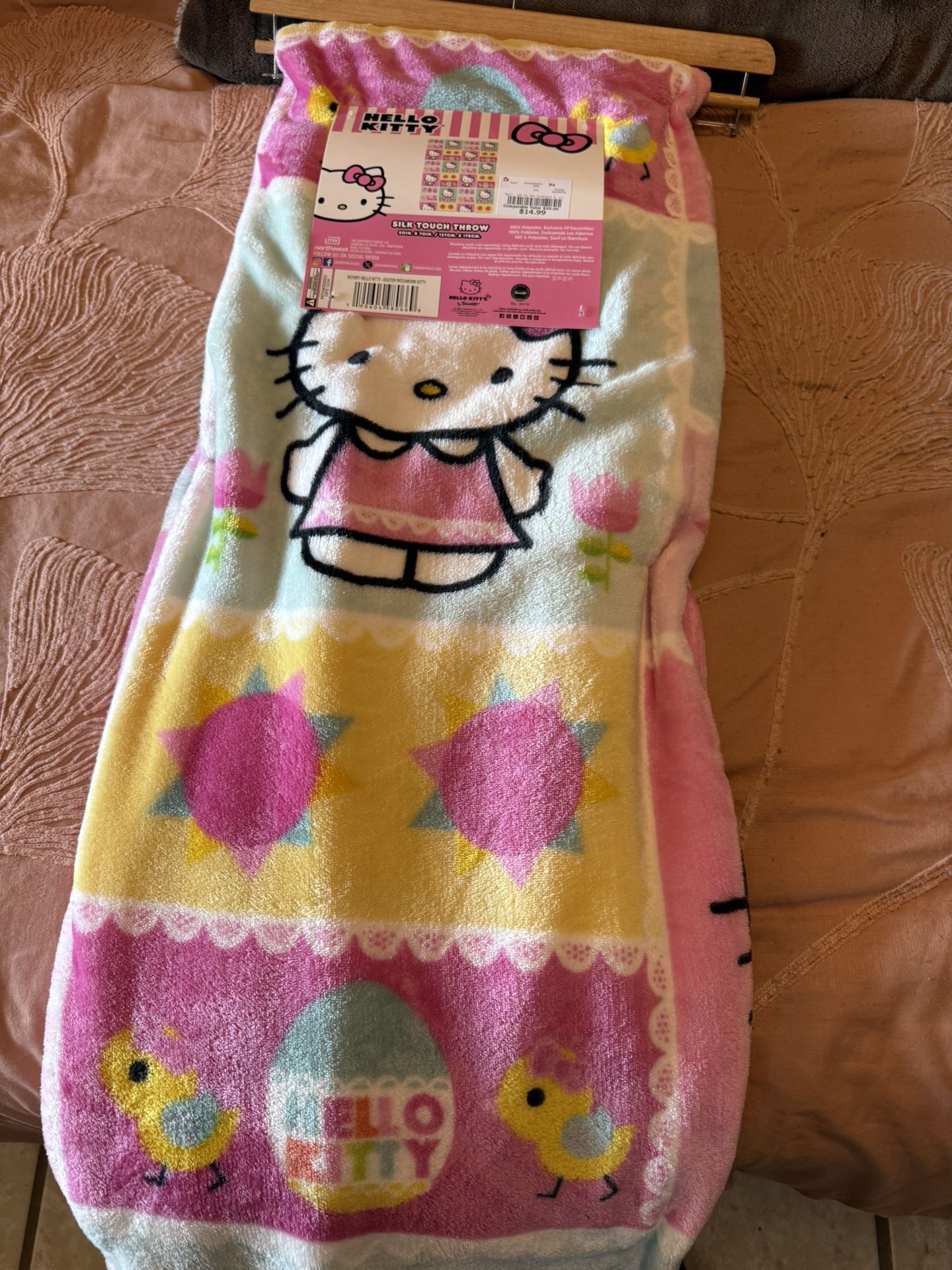 Hello Kitty Blanket