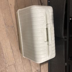 Vintage Sewing Machine 