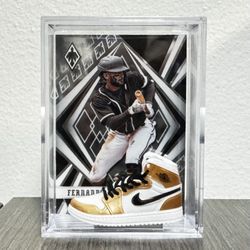 2021 Panini Chronicles Fernando Tatis Jr - Shoe Shadow box 