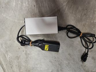 36 Volt 5 Amp Battery Charger