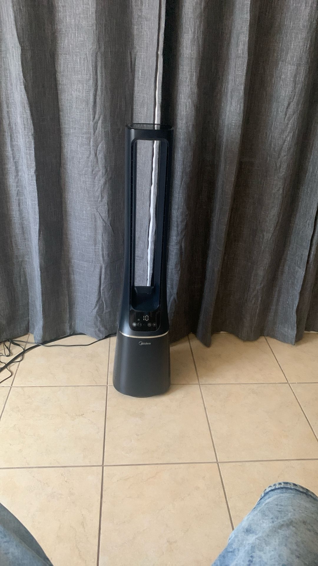 Midea Bladeless Fan