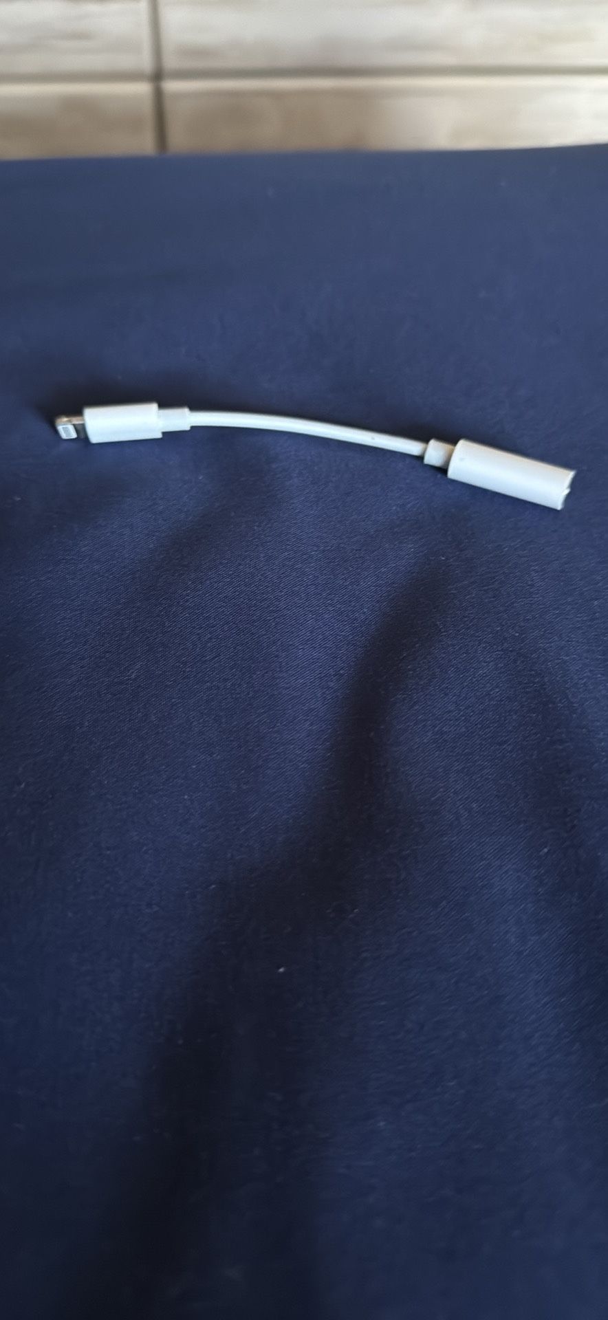 Lightning To Headset Jack