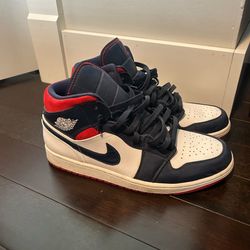 Air Jordan 1 mid