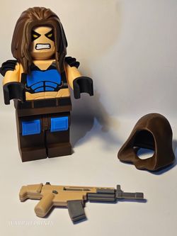 Zartan giant Lego figure