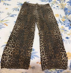 Edikted Leopard Print Low Rise Jeans