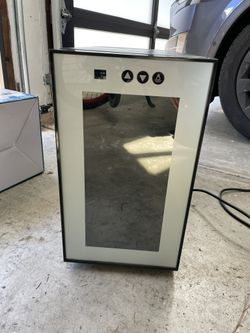 Haier 8 Bottle wine Fridge