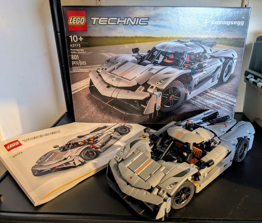 LEGO Technic Koenigsegg Jesko Absolut Grey Hypercar