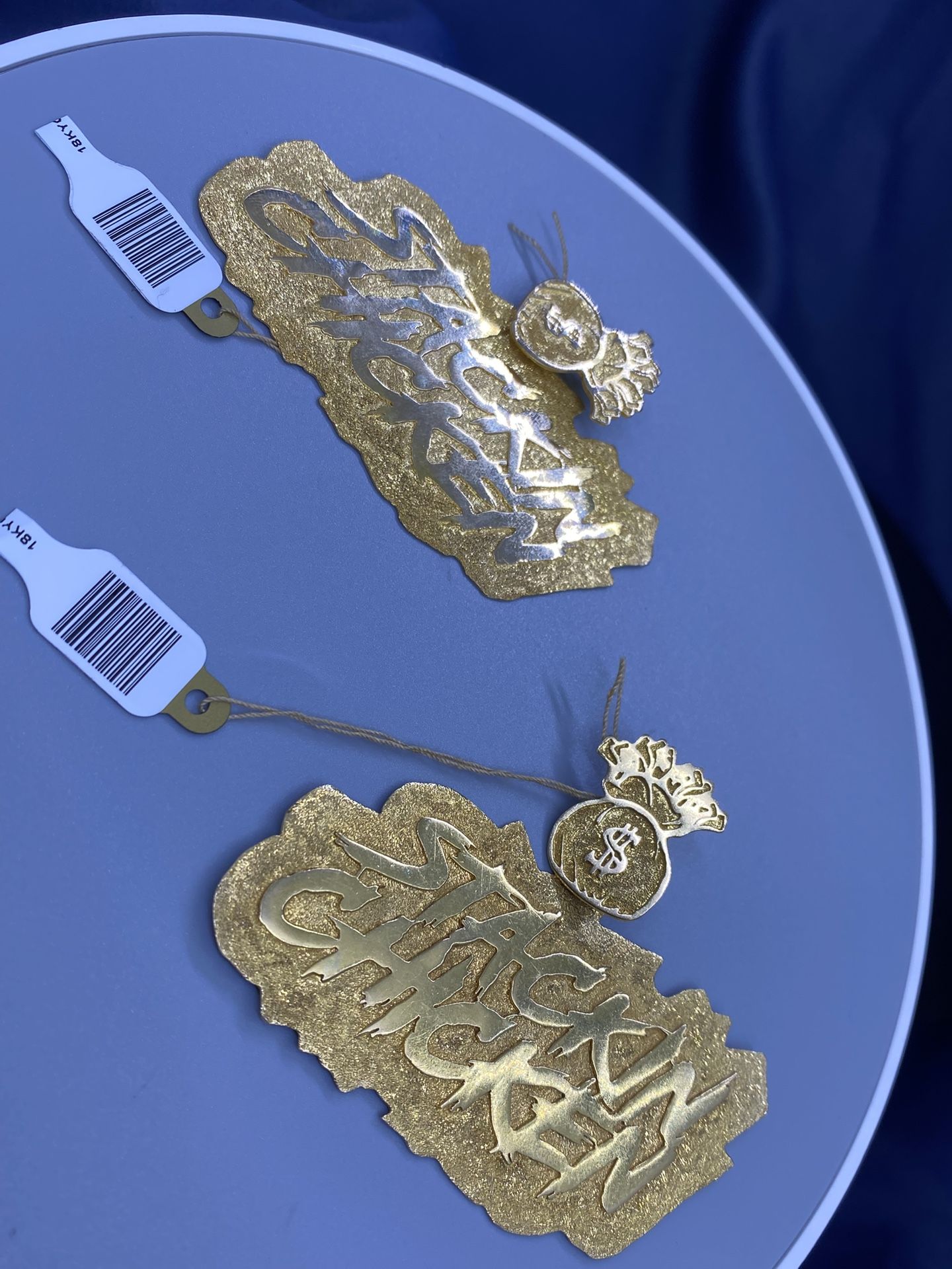 18K “STACKIN CHICKEN” PENDANT