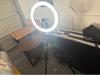 Ring light