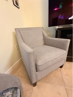 Arm chair