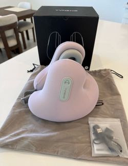 Travel Neck Pillow w/ Bluetooth Headphones Brand New