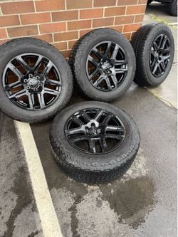 Silverado wheels 20”