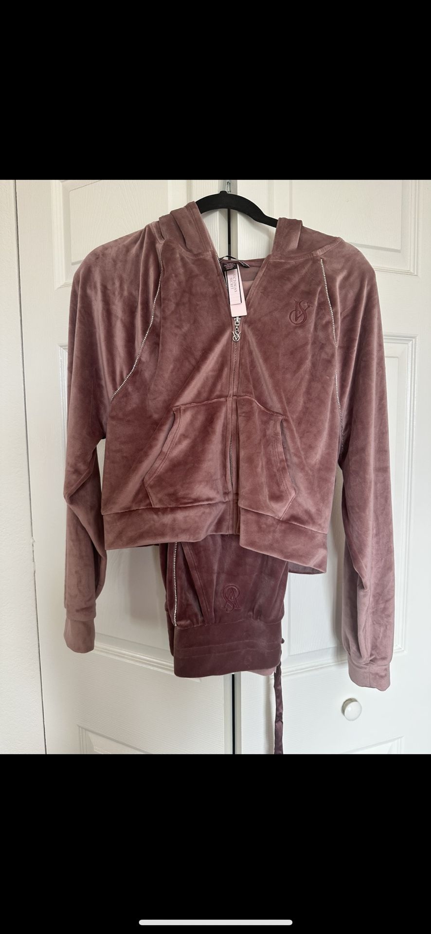 victoria secret jogger set