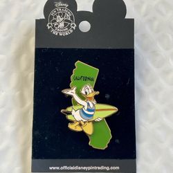 Rare Disney Trading Pin 2002 California Donald Duck with Surfboard Golden State