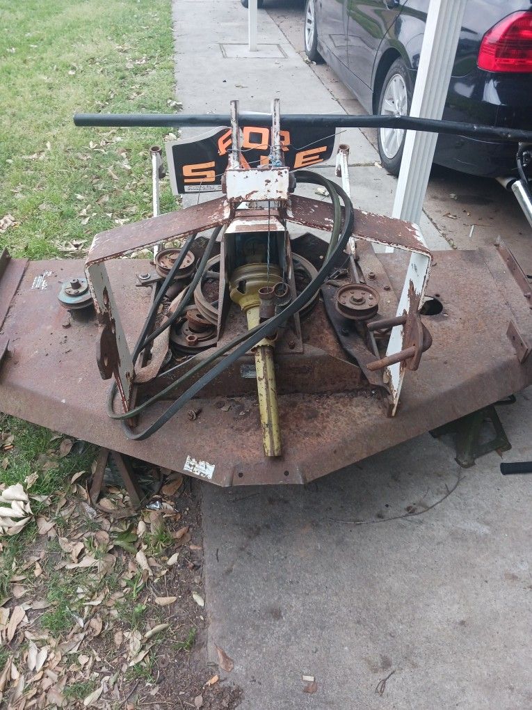 Finish Mower for Pro Driven Tractor