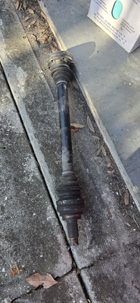335i Axle