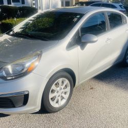 2016 Kia Rio 