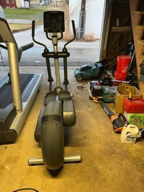 Life Fitness CLSX Elliptical