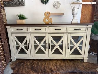 Farmhouse TV Stand with Glass Doors