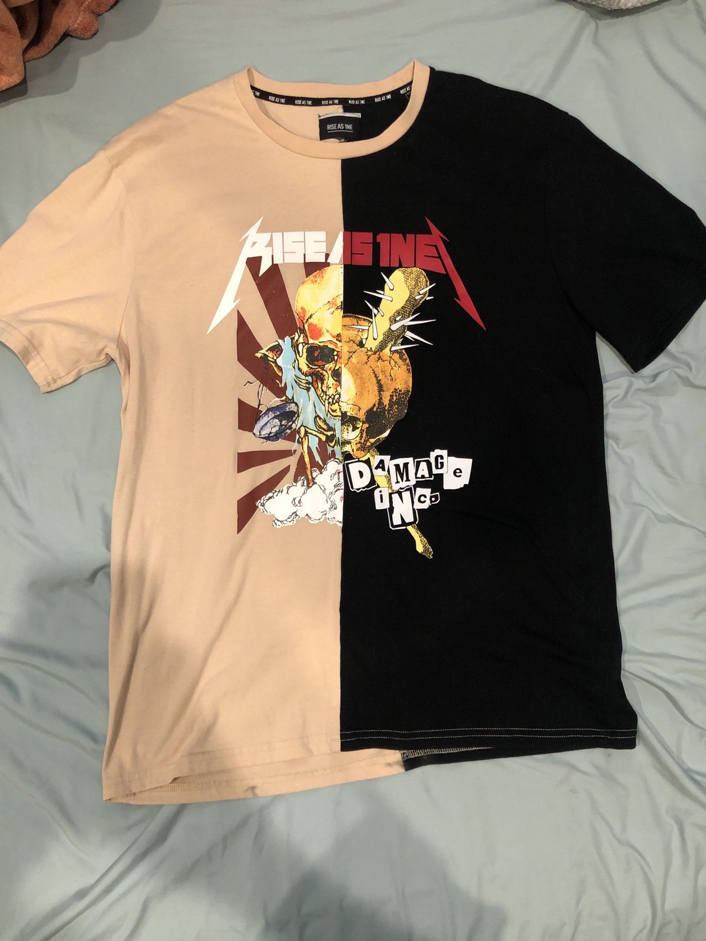 New Rise As 1ne Black & Beige Graphic T Shirt Size L