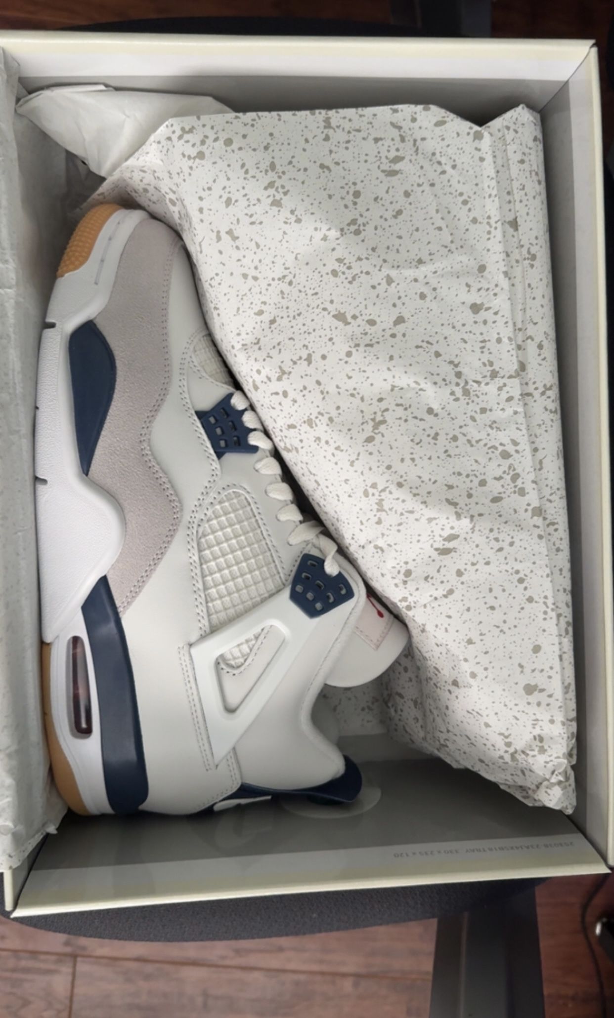 JORDAN 4 SB NAVY