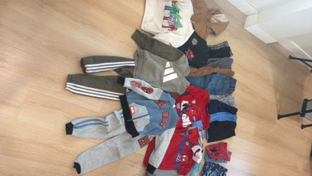 Toddler boy clothing bundle size 4/5
