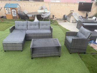 4-Piece Wicker Patio Furniture Set