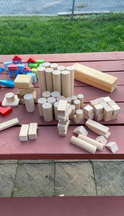 Lot of toy blocks