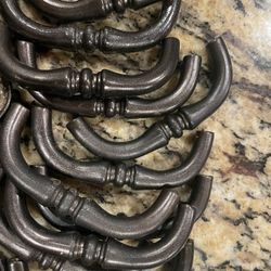 Knobs And Pulls