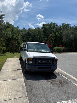 2013 Ford E150