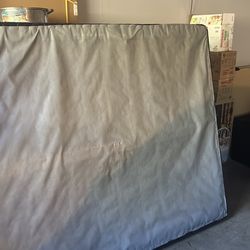 FREE QUEEN BOX SPRING