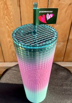 Starbucks 2024 Valentines Day Tri-Color Gradient Grid Venti Cold Cup Tumbler  NWTFirm Price for Sale in Los Angeles, CA - OfferUp
