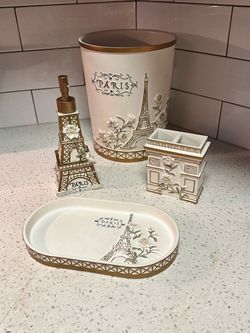 French (Paris) Themed Bathroom Set!